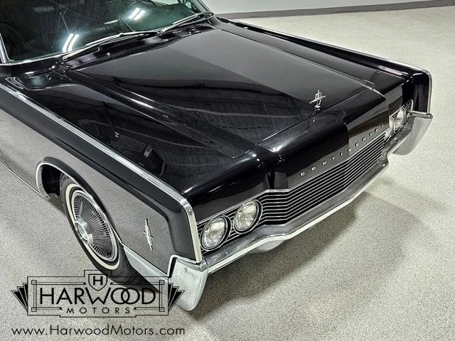 1966 Lincoln Continental 4th Gen - Image 19 of 31