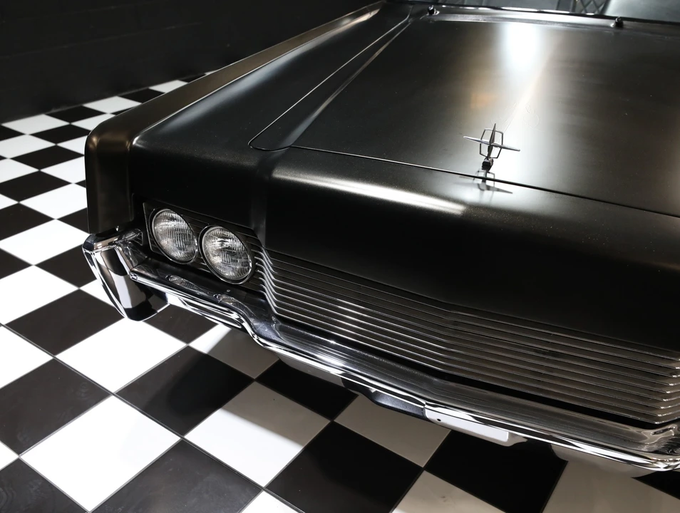 1966 Lincoln Continental 4th Gen - Image 13 of 31