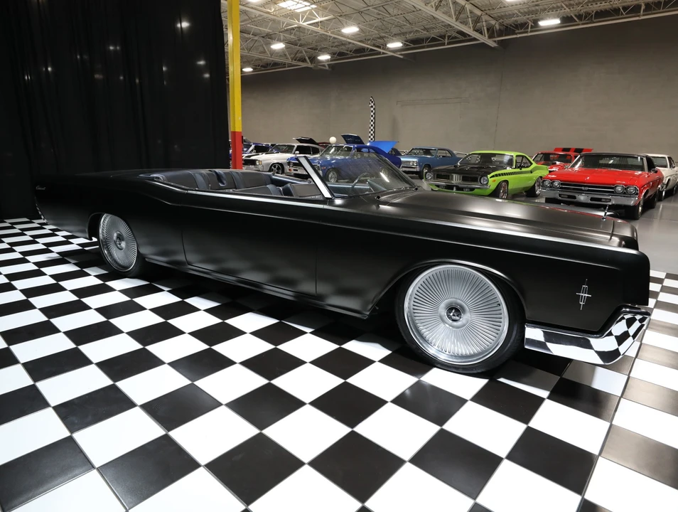 1966 Lincoln Continental 4th Gen - Image 18 of 31