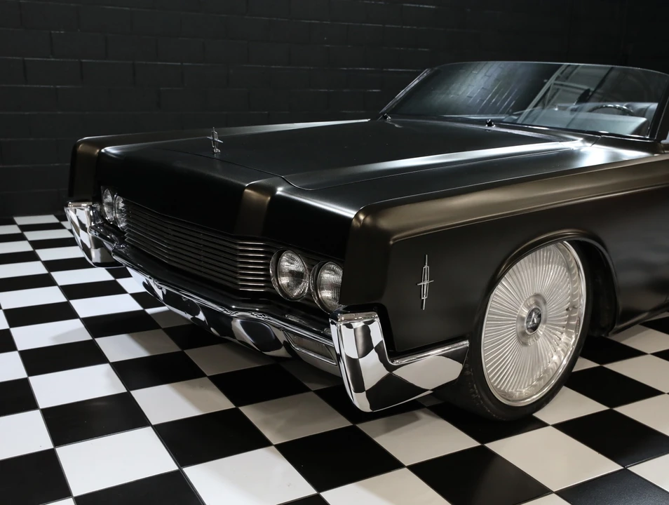 1966 Lincoln Continental 4th Gen - Image 8 of 31