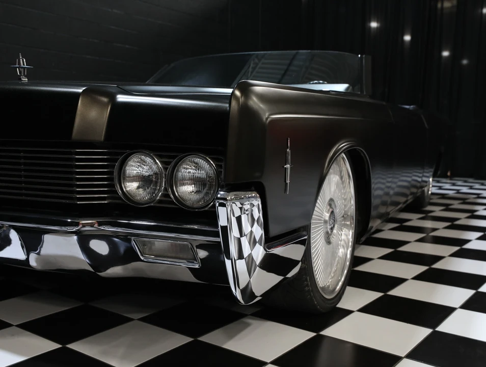 1966 Lincoln Continental 4th Gen - Image 10 of 31