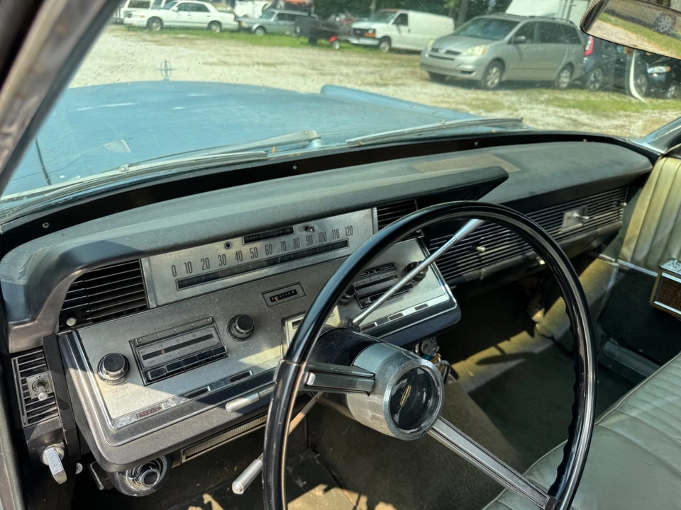 1966 Lincoln Continental 4th Gen - Image 12 of 29