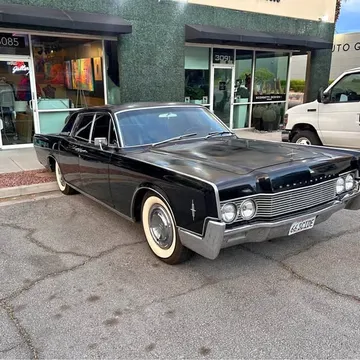 1966 Lincoln Continental Executive Sedan 4D