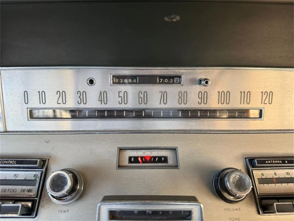 1966 Lincoln Continental 4th Gen - Image 18 of 27