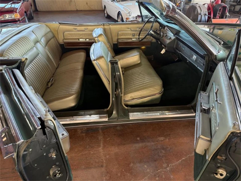 1966 Lincoln Continental 4th Gen - Image 19 of 27