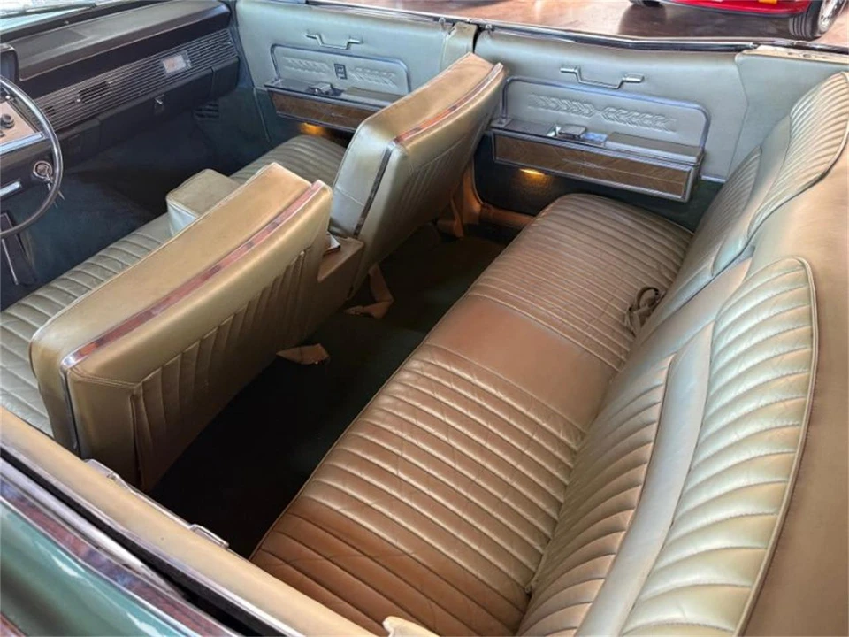 1966 Lincoln Continental 4th Gen - Image 22 of 27