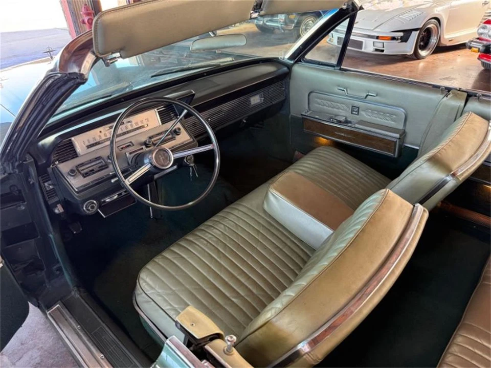 1966 Lincoln Continental 4th Gen - Image 23 of 27