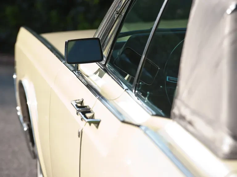 1966 Lincoln Continental 4th Gen - Image 8 of 17