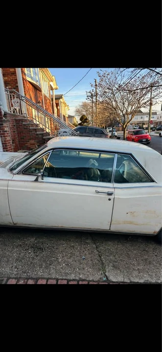 1966 Lincoln Continental 4th Gen - Image 2 of 9