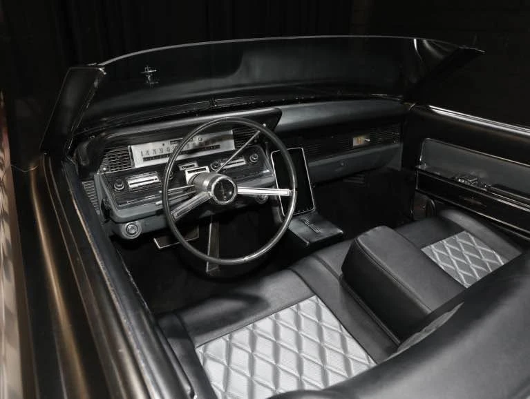 1966 Lincoln Continental 4th Gen - Image 4 of 8
