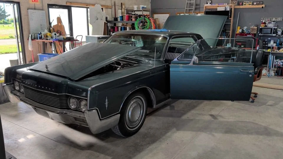 1966 Lincoln Continental 4th Gen - Image 14 of 20