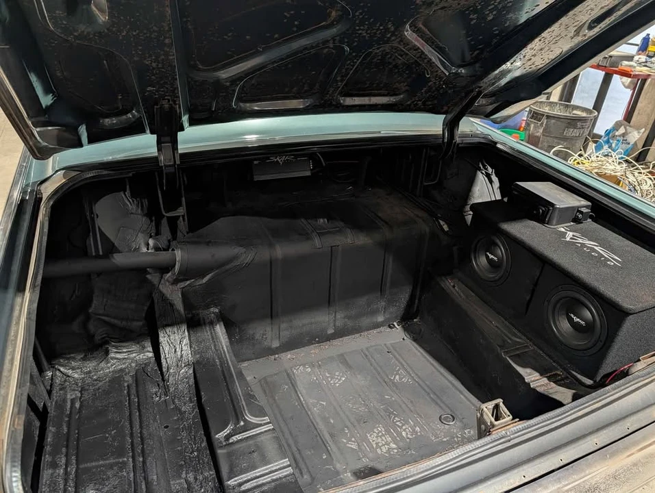 1966 Lincoln Continental 4th Gen - Image 17 of 20
