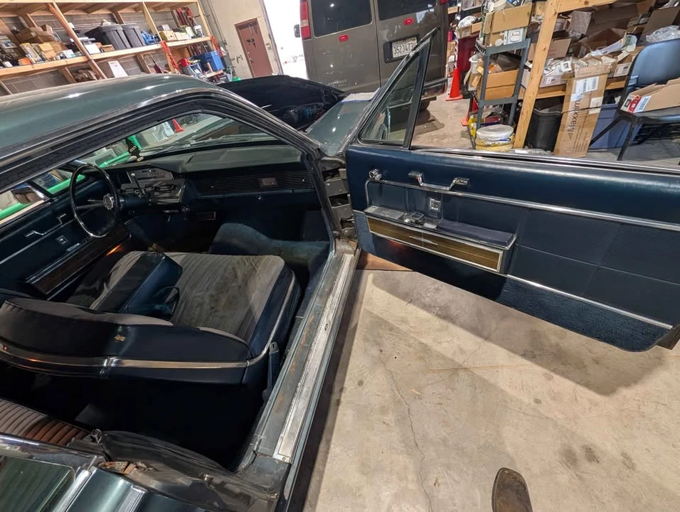 1966 Lincoln Continental 4th Gen - Image 10 of 20