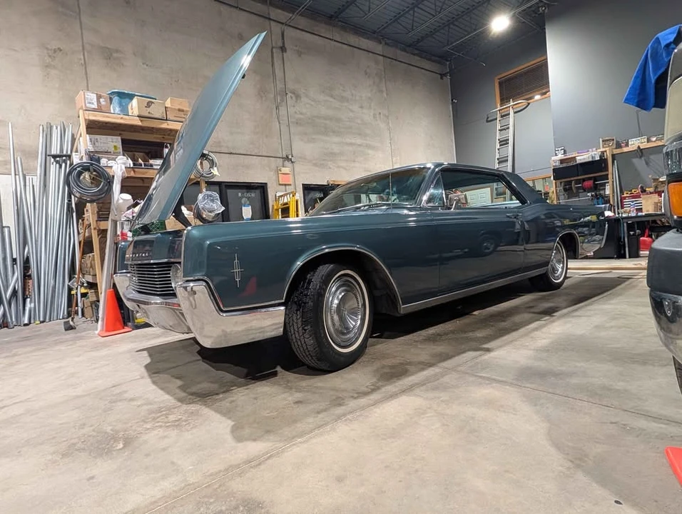 1966 Lincoln Continental 4th Gen - Image 2 of 20
