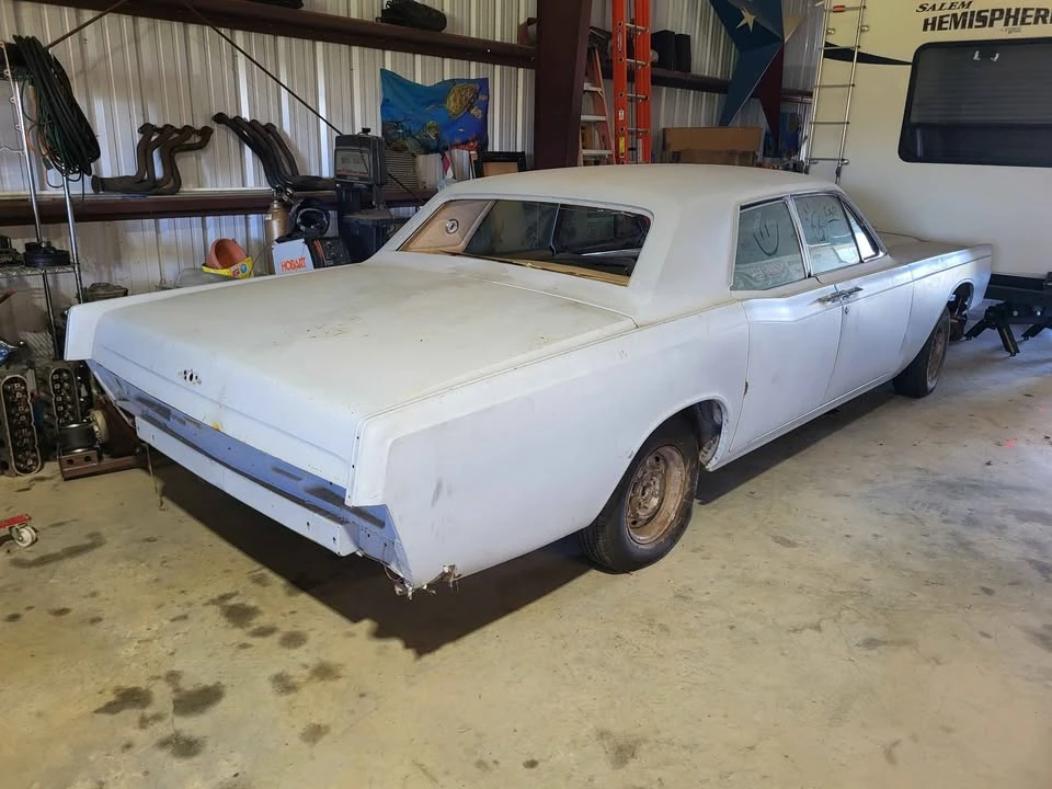 1966 Lincoln Continental 4th Gen - Image 2 of 6