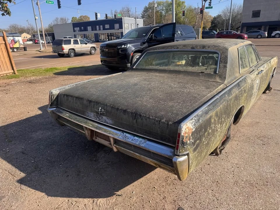 1966 Lincoln Continental 4th Gen - Image 2 of 6