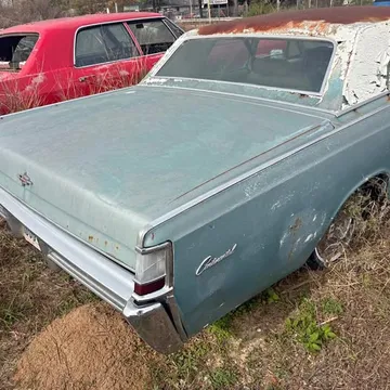 1966 Lincoln Continental Sedan 4D