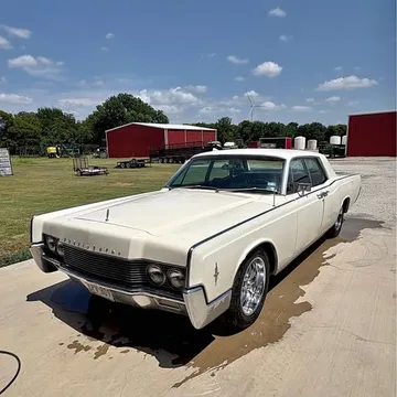 1966 Lincoln Continental Sedan 4D