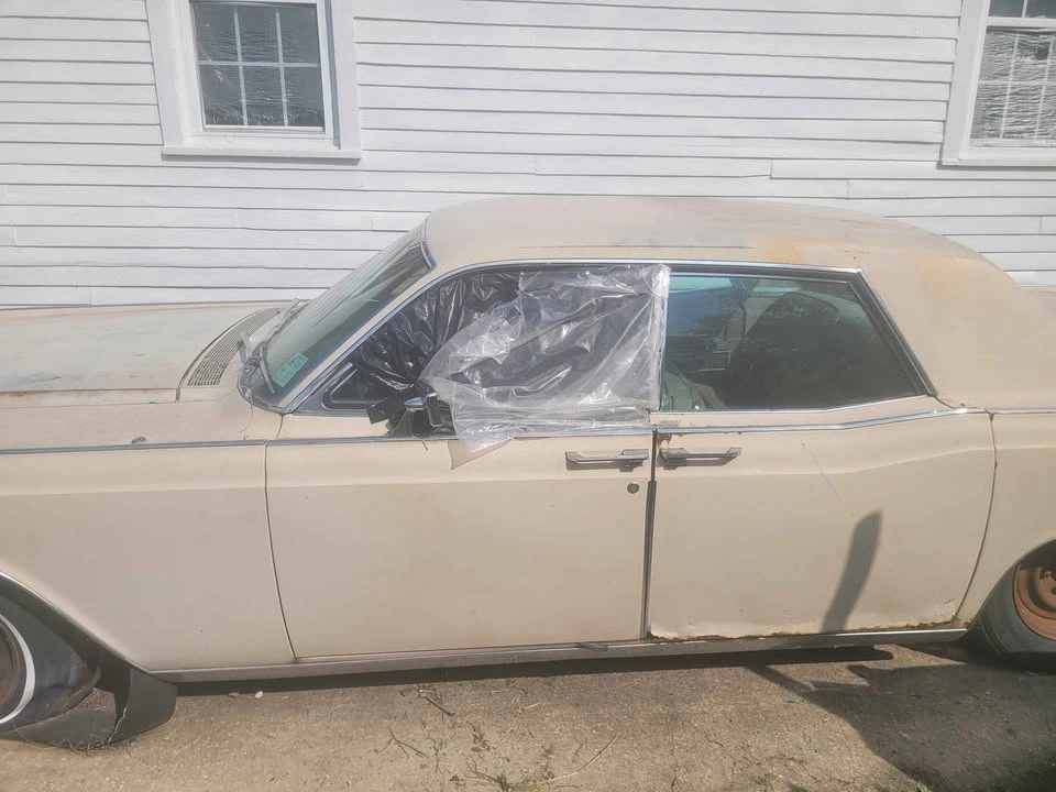 1966 Lincoln Continental 4th Gen - Image 7 of 15