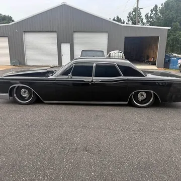 1966 Lincoln Continental Sedan 4D