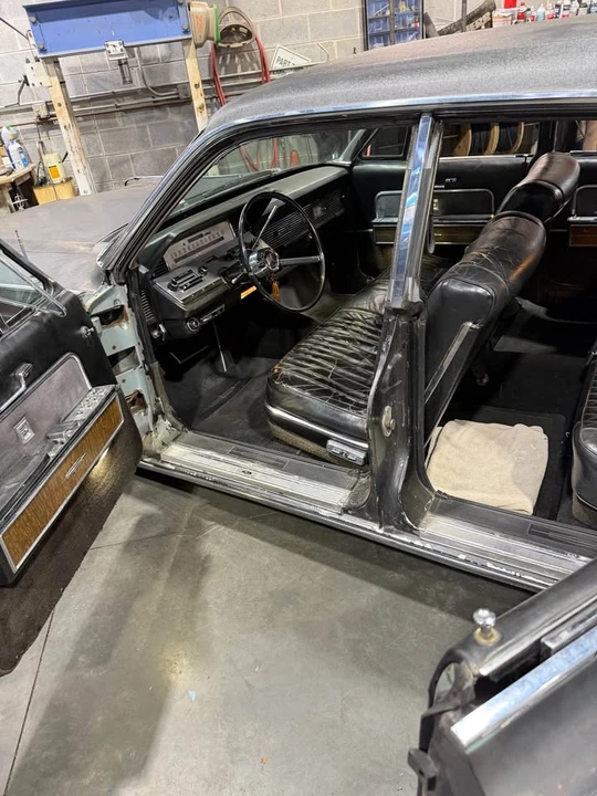 1966 Lincoln Continental 4th Gen - Image 7 of 9