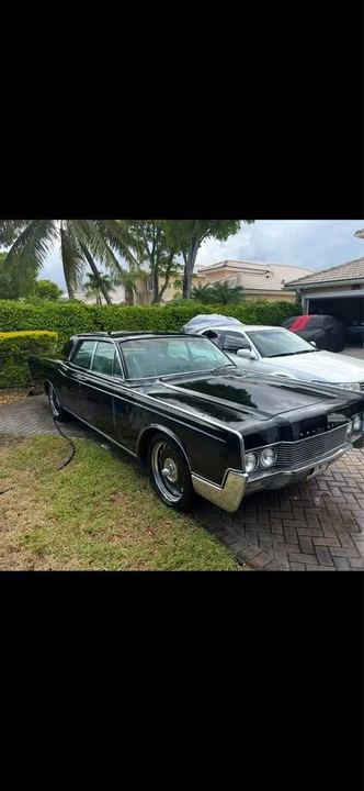 1966 Lincoln Continental 4th Gen - Image 4 of 12
