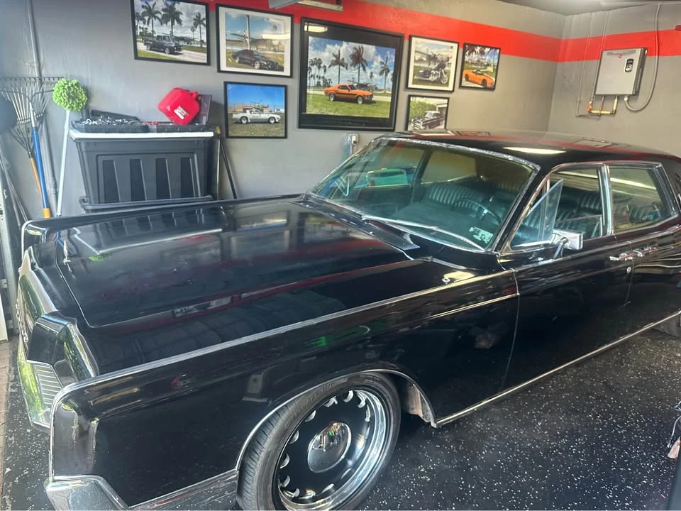 1966 Lincoln Continental 4th Gen - Image 6 of 12