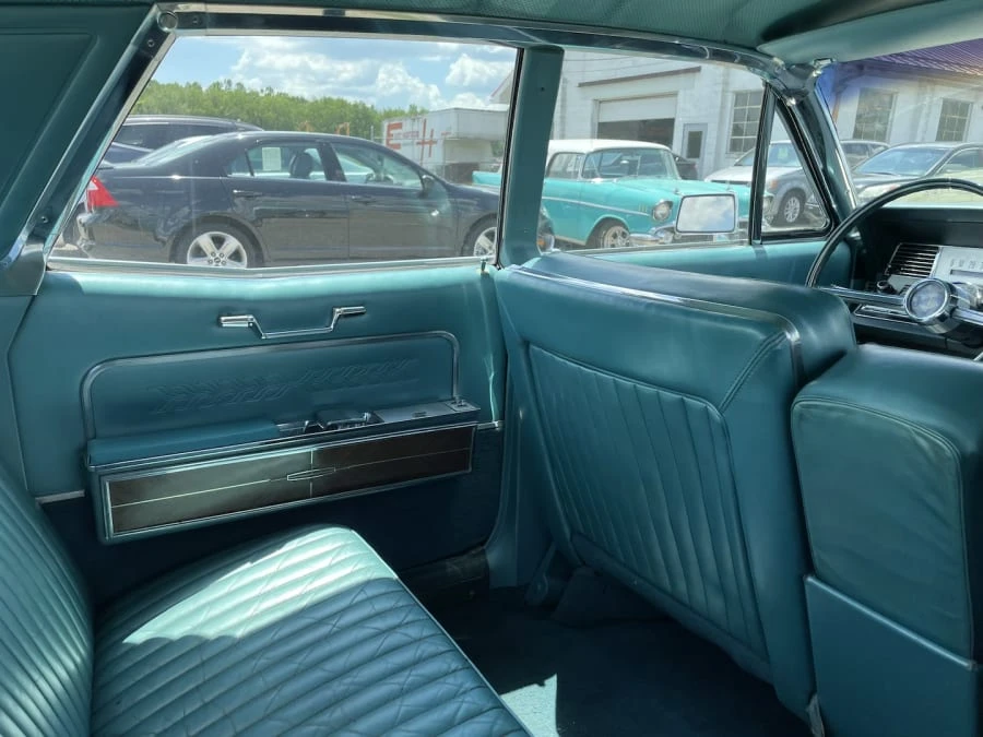 1966 Lincoln Continental 4th Gen - Image 29 of 31