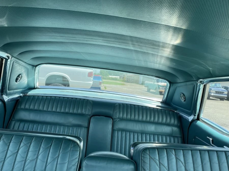 1966 Lincoln Continental 4th Gen - Image 14 of 31