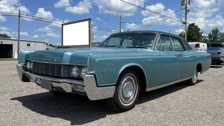 1966 Lincoln Continental 4th Gen - Image 6 of 31