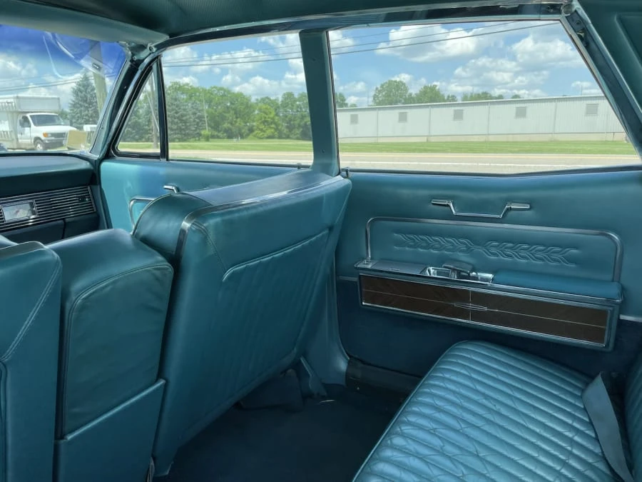 1966 Lincoln Continental 4th Gen - Image 15 of 31