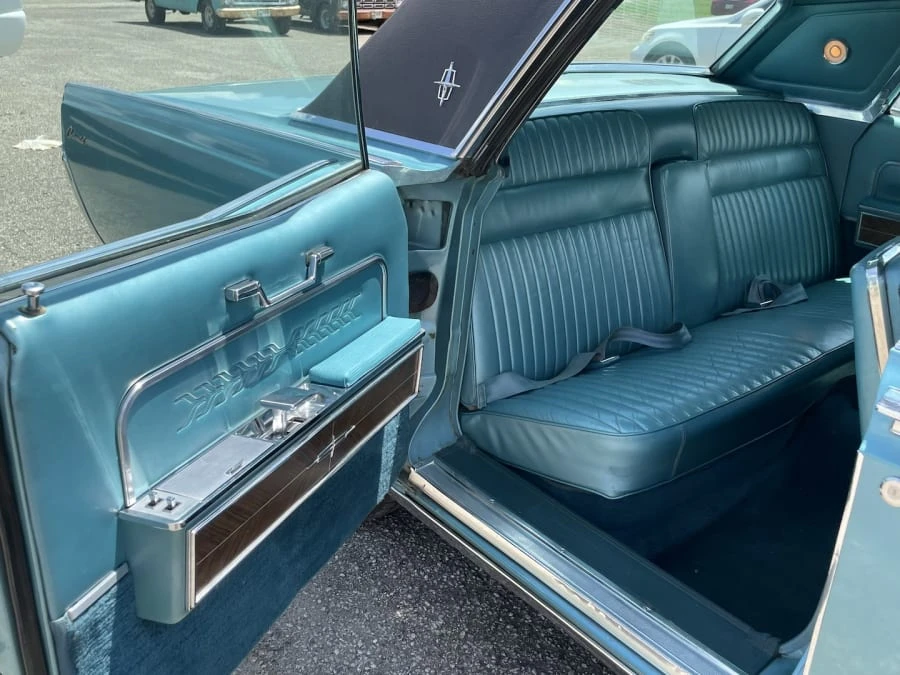 1966 Lincoln Continental 4th Gen - Image 31 of 31