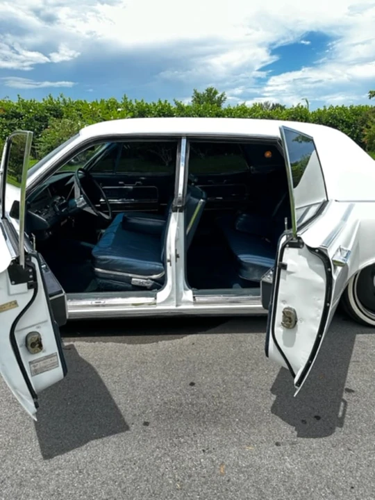 1966 Lincoln Continental 4th Gen - Image 9 of 12