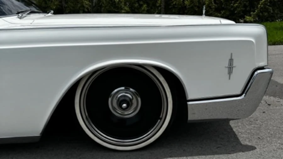 1966 Lincoln Continental 4th Gen - Image 6 of 12