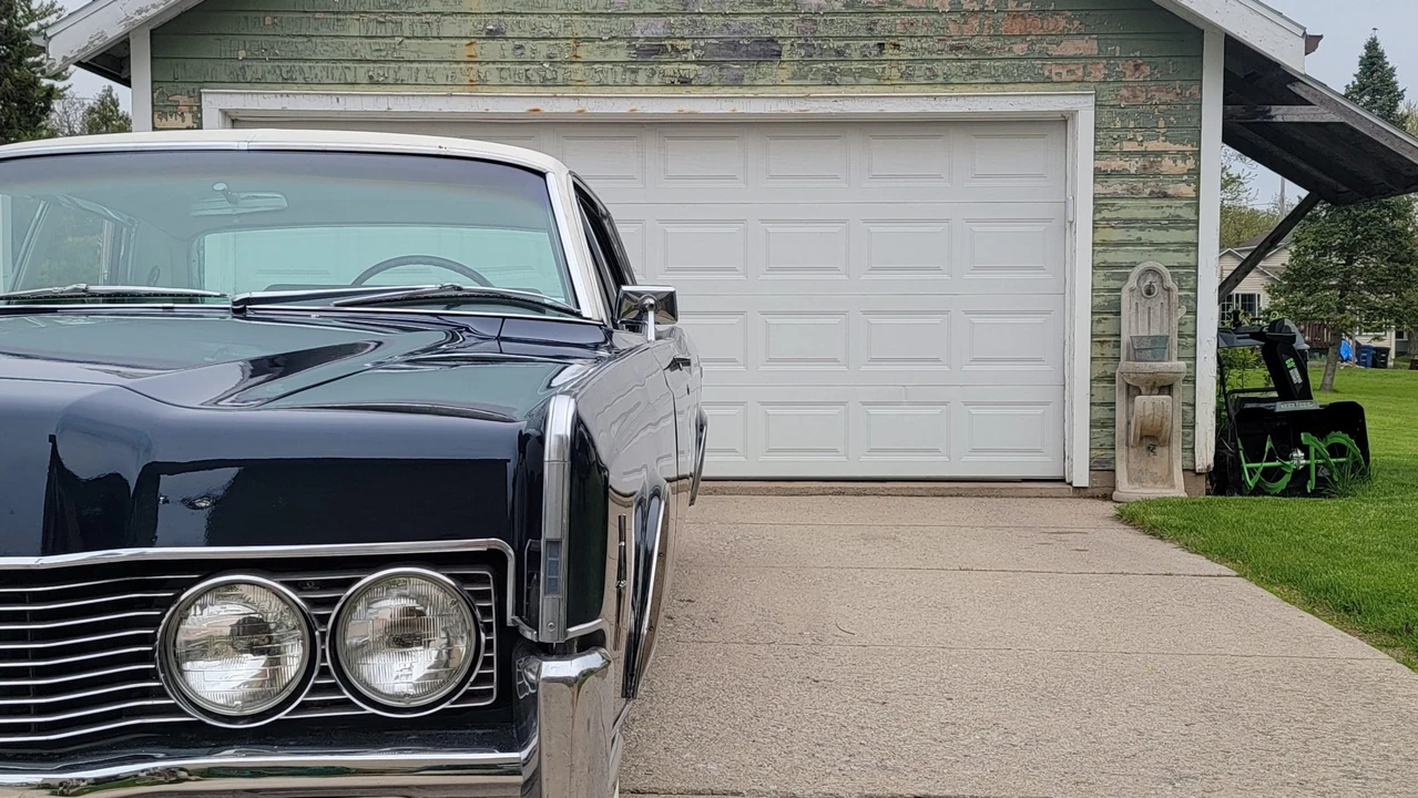 1966 Lincoln Continental 4th Gen - Image 17 of 31