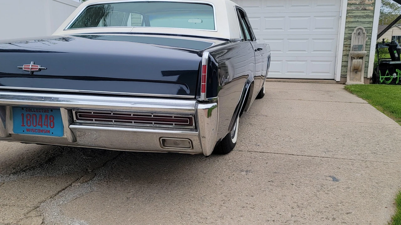 1966 Lincoln Continental 4th Gen - Image 19 of 31