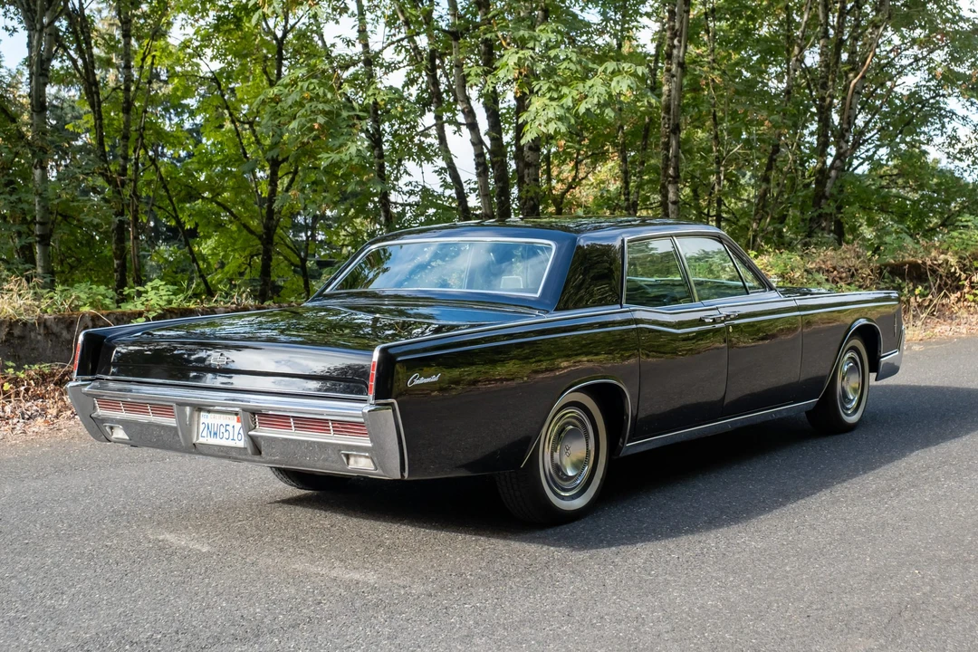 1966 Lincoln Continental 4th Gen - Image 13 of 31
