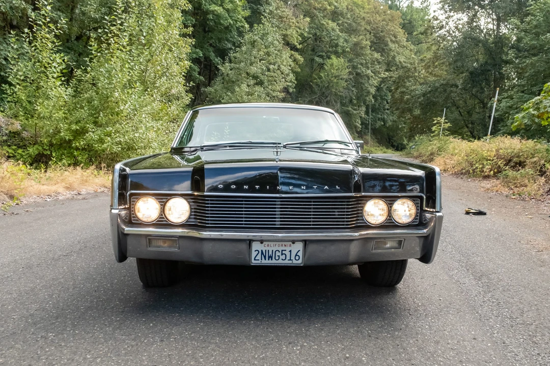 1966 Lincoln Continental 4th Gen - Image 4 of 31