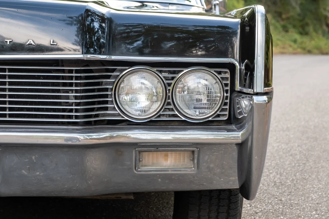 1966 Lincoln Continental 4th Gen - Image 18 of 31