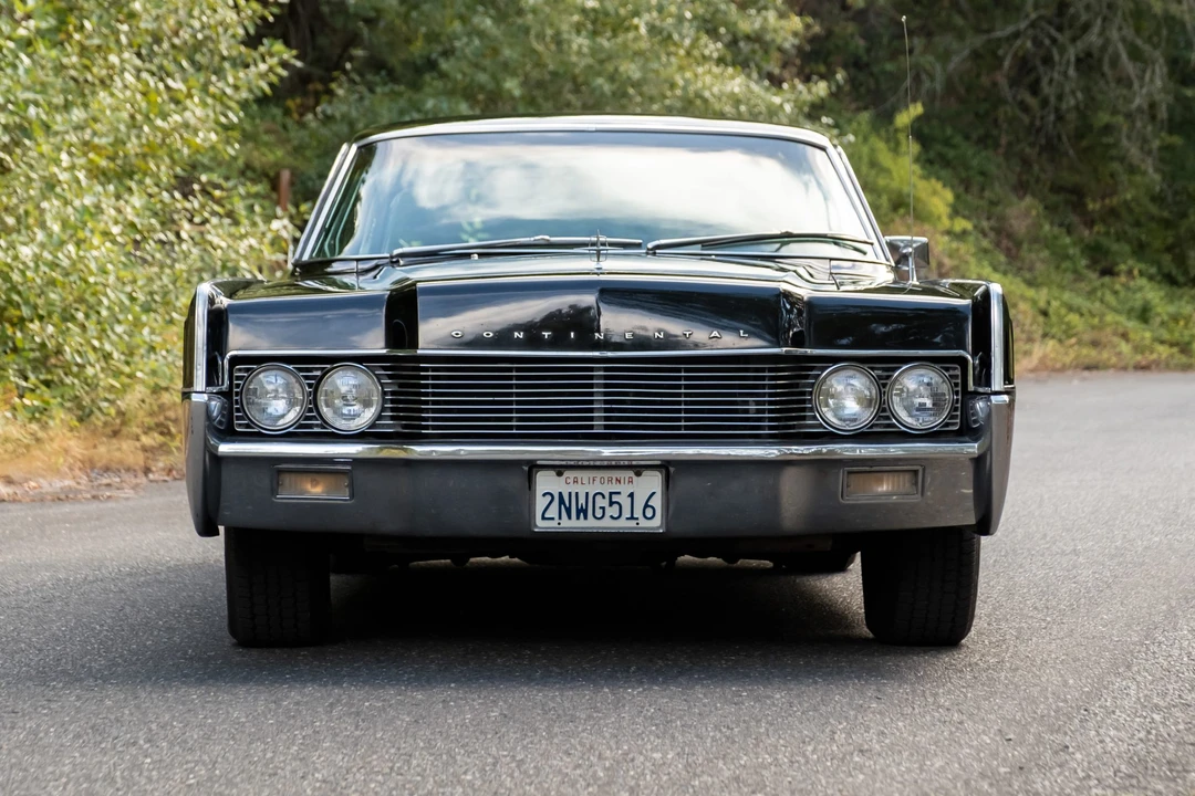 1966 Lincoln Continental 4th Gen - Image 3 of 31