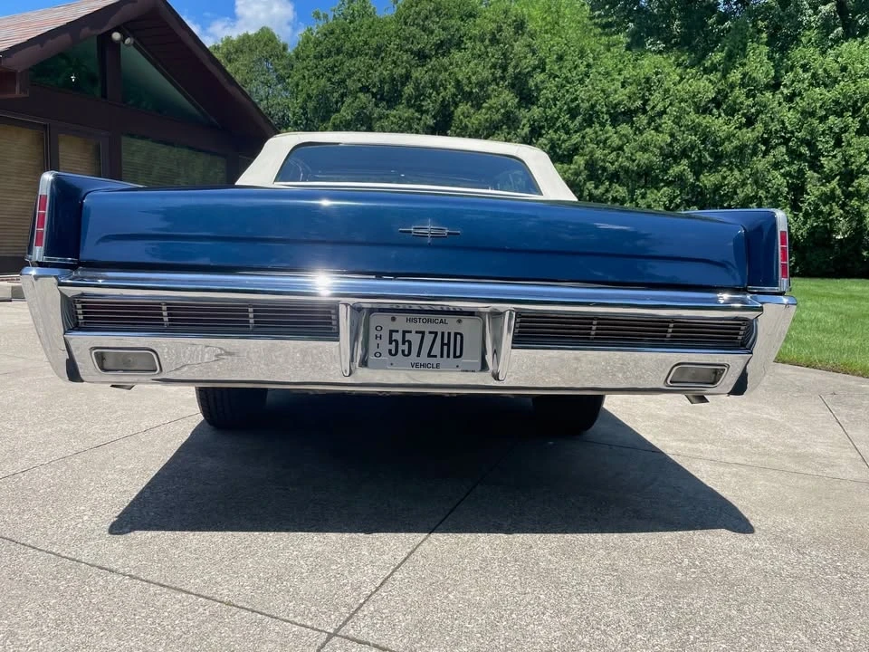 1966 Lincoln Continental 4th Gen - Image 9 of 11