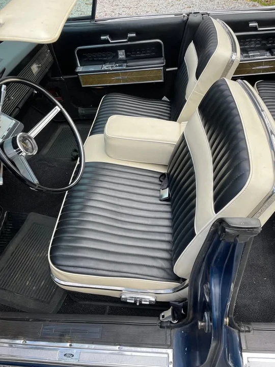 1966 Lincoln Continental 4th Gen - Image 11 of 11