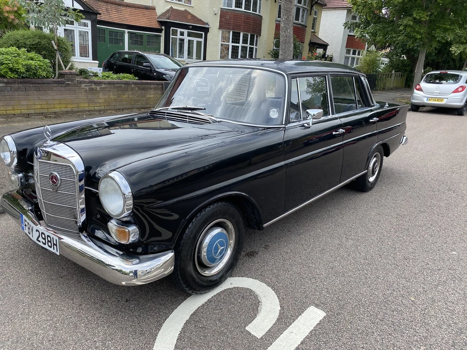 1966 Mercedes-Benz W110 - Image 8 of 31