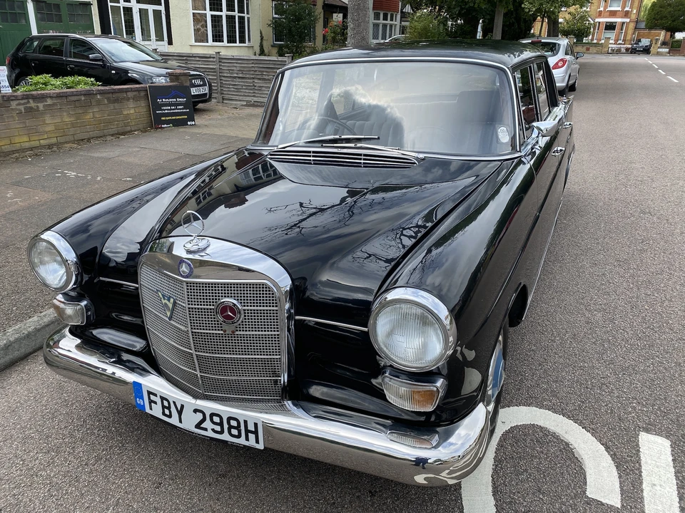 1966 Mercedes-Benz W110 - Image 10 of 31