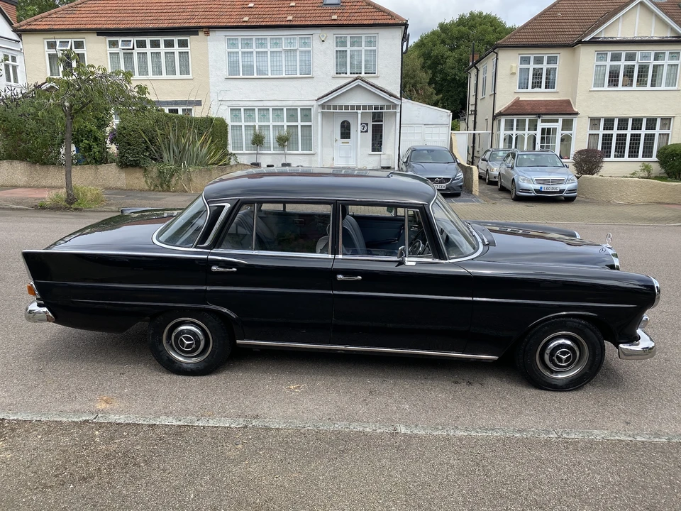 1966 Mercedes-Benz W110 - Image 16 of 31