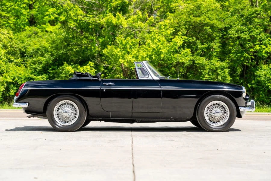 1966 MG MGB Roadster - Image 2 of 23