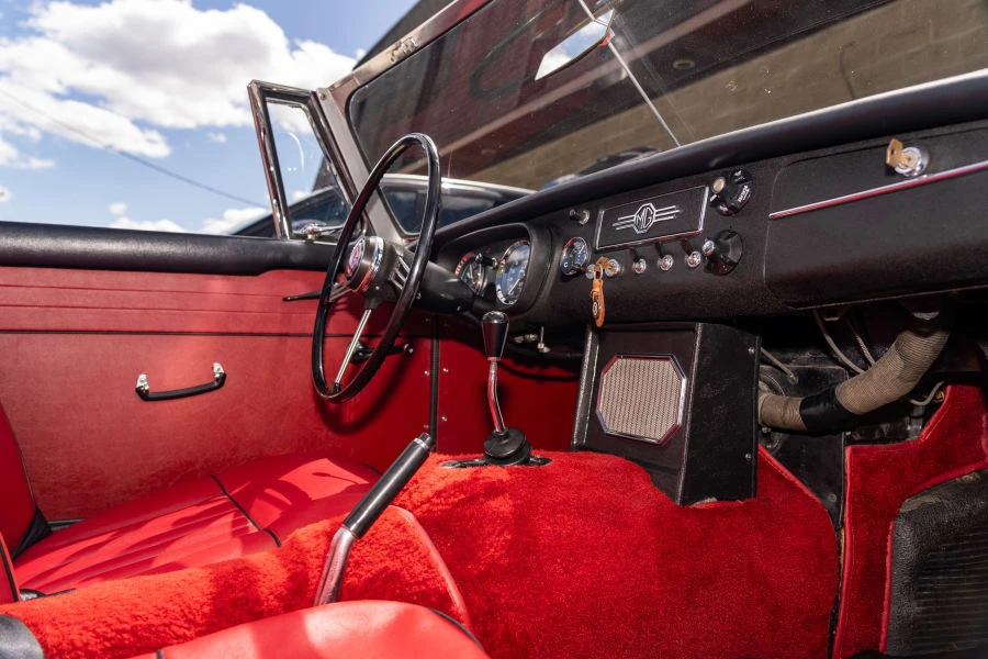 1966 MG MGB Roadster - Image 15 of 23