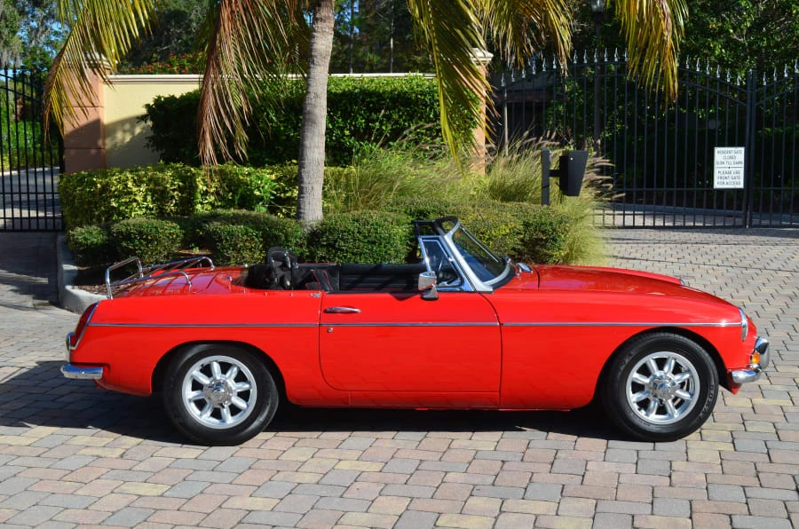 1966 MG MGB Roadster - Image 2 of 8