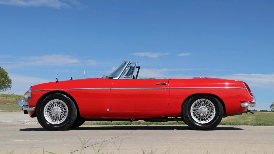 1966 MG MGB Roadster - Image 2 of 19