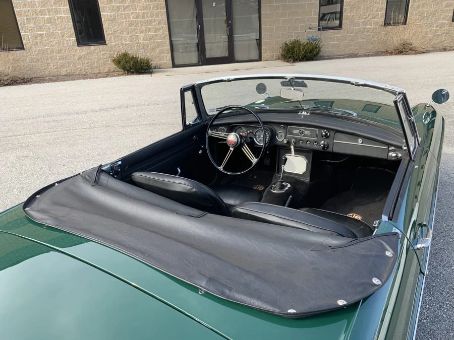 1966 MG MGB Roadster - Image 5 of 10